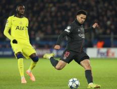 巴黎圣日耳曼主(zhǔ)場(chǎng)5-3逆转热刺(cì)，维蒂尼亞(yà)豪取帽子戏法避免欧冠两连败