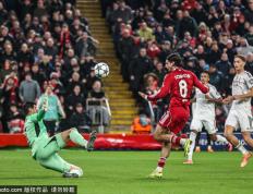 叹息之壁*2！库尔图瓦8扑救为皇马挽尊 险复刻欧冠决赛