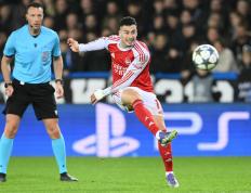 （外代二线）足球——欧冠聯(lián)赛：阿森纳胜布鲁日