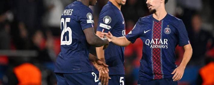 欧冠最新(xīn)积分榜！巴黎枪手国米3连胜并列榜首，多(duō)特蒙德4-2保持(chí)不败，意甲冠軍(jūn)2-6惨败