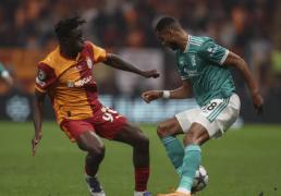 欧冠最佳扑救候選(xuǎn)：恰基尔、凯拉特门将入围