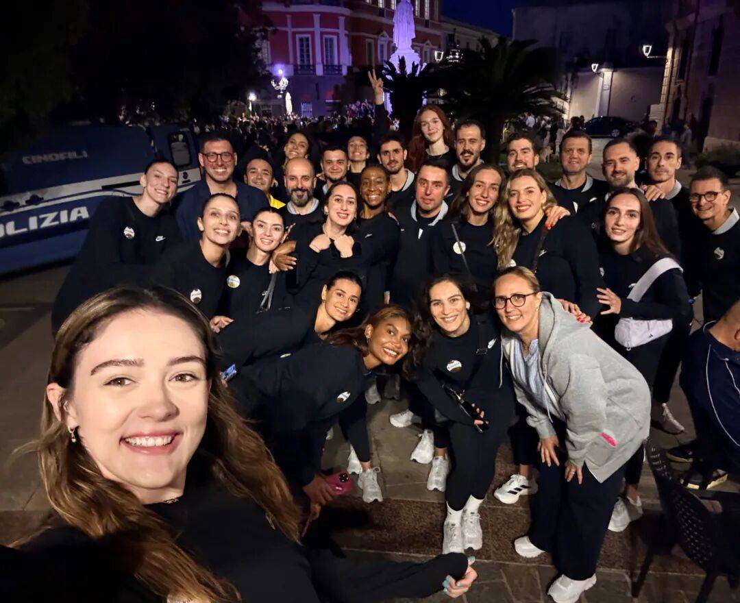 瓦基弗银行女排(pái) 新赛季冲欧冠决赛 主帅:很幸運(yùn)能拥有(yǒu)博斯科维奇