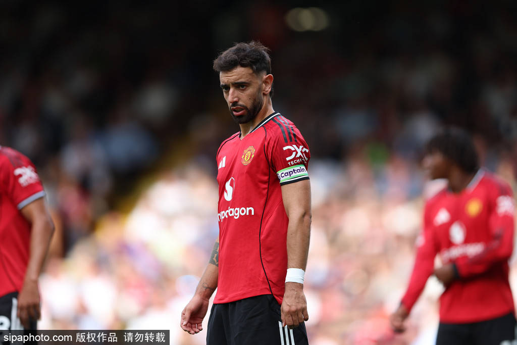 观战台：利物浦惡(è)战紐(niǔ)卡(kǎ) 梅西率队冲决赛+欧冠抽签