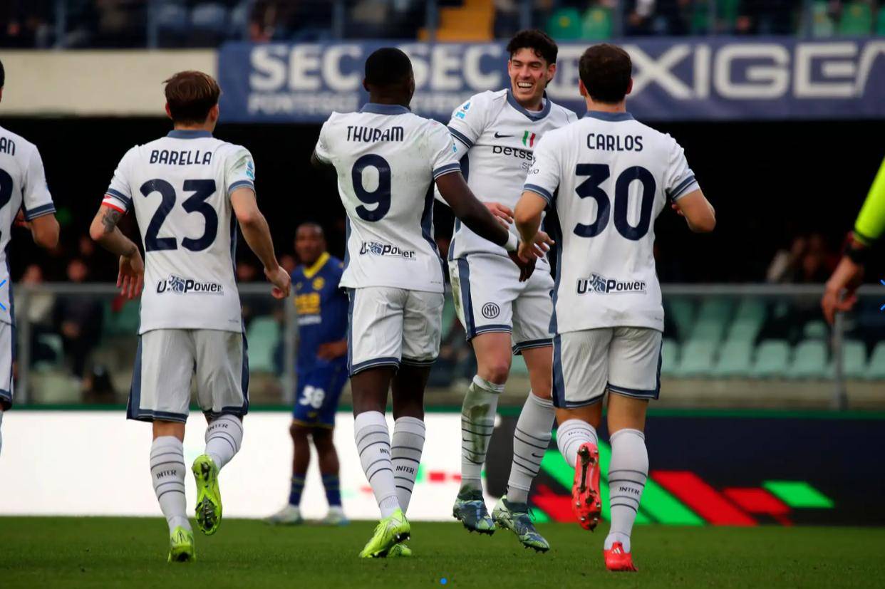 欧冠最新(xīn)积分榜！巴黎枪手国米3连胜并列榜首，多(duō)特蒙德4-2保持(chí)不败，意甲冠軍(jūn)2-6惨败