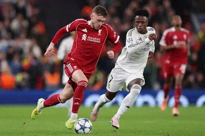 专乾(gàn)皇马！利物(wù)浦22嵗(suì)后卫闪耀歐(ōu)冠 赛后当选队內(nèi)最佳