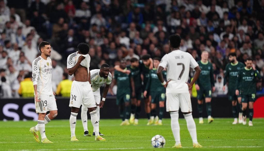 歐(ōu)冠逆转惊现！英超冠军曼(màn)城攻(gōng)破伯纳乌，歐(ōu)冠之王皇马失(shī)利