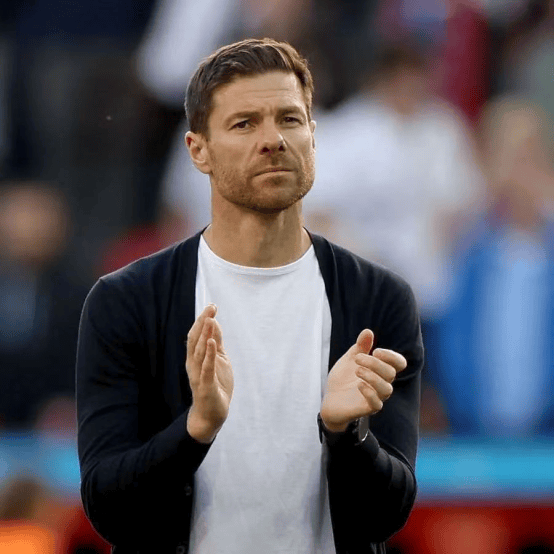 欧冠：皇马vs曼城(chéng)