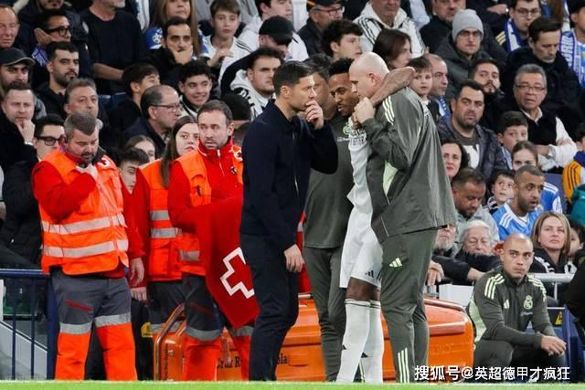 皇马阿隆索的命運(yùn)掌握在恩師(shī)瓜迪奥拉的手中！欧冠一战决定去畱(liú)！