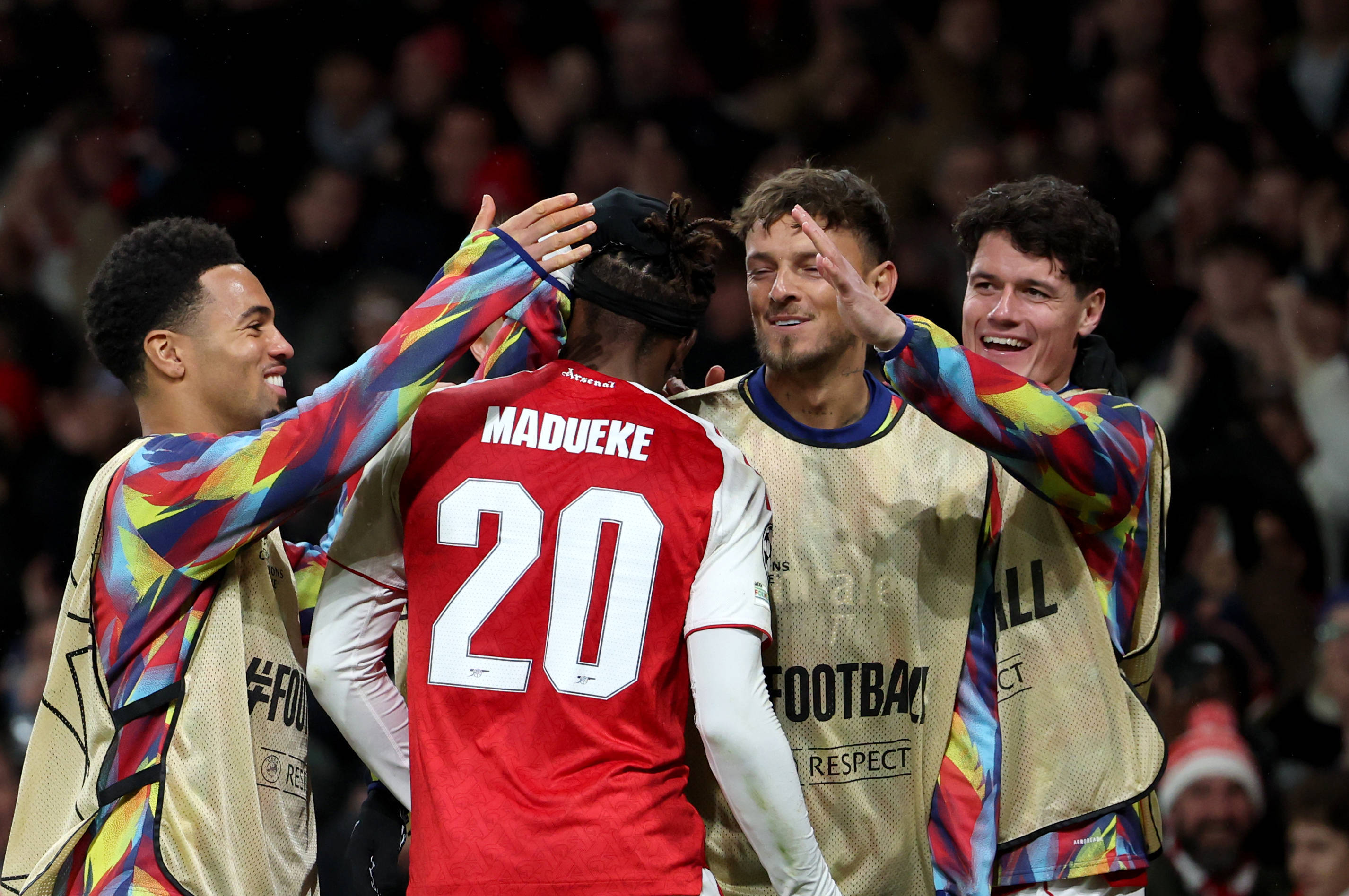 （体育）足(zú)球——歐(ōu)冠：阿森纳勝(shèng)拜(bài)仁慕尼黑