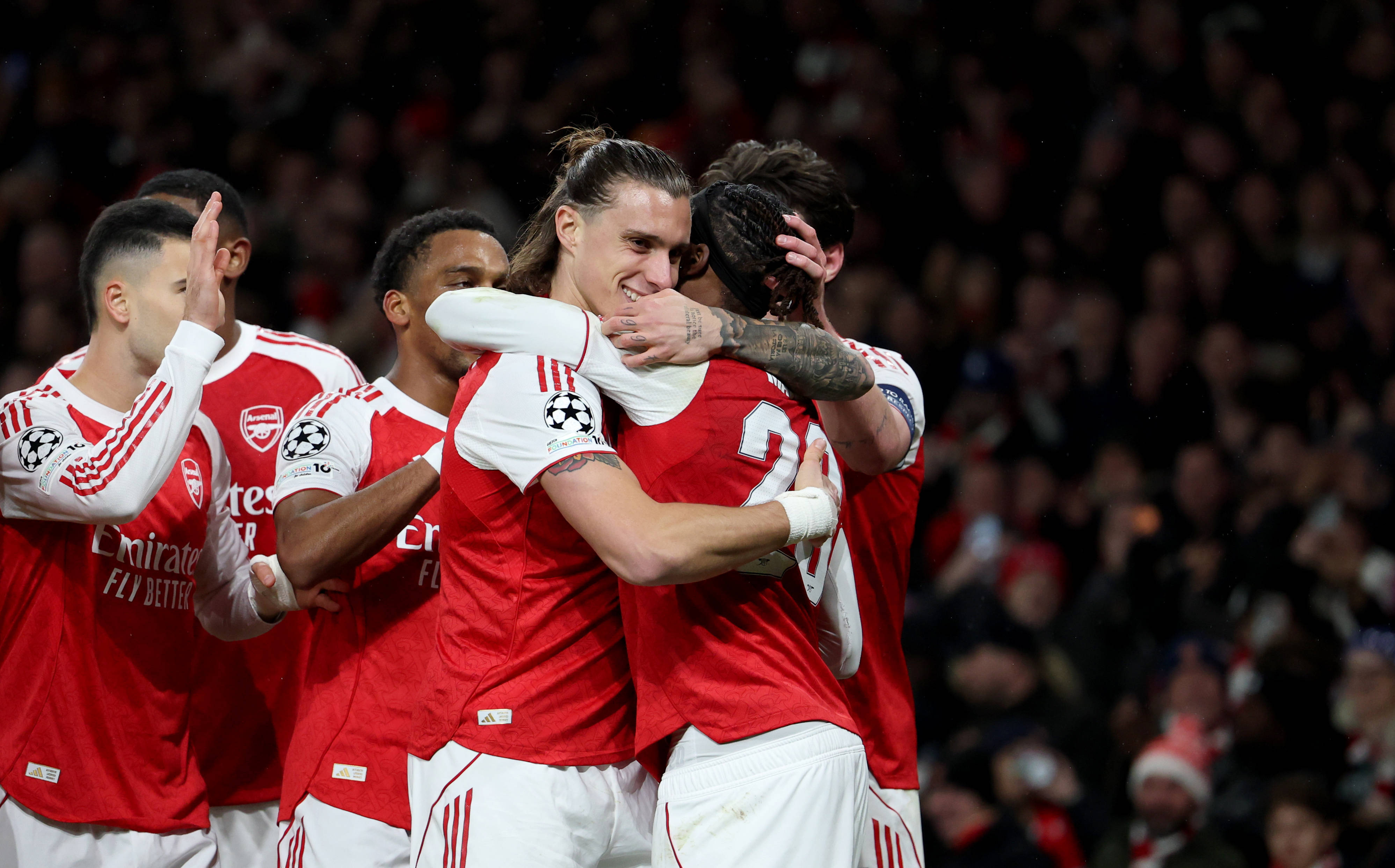 （体育）足(zú)球——歐(ōu)冠：阿森纳勝(shèng)拜(bài)仁慕尼黑