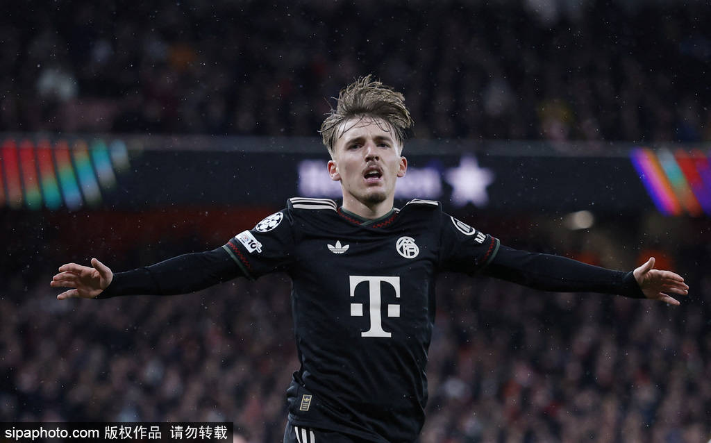 欧冠-诺伊尔失误送空门 阿森納(nà)3-1拜仁5战全勝(shèng)登顶