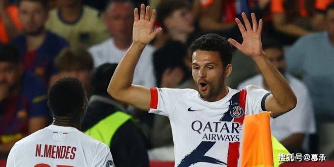 欧冠绝杀陷 VAR 爭(zhēng)议!反转证球合法(fǎ),PSG 赢巴萨冲欧冠卫冕