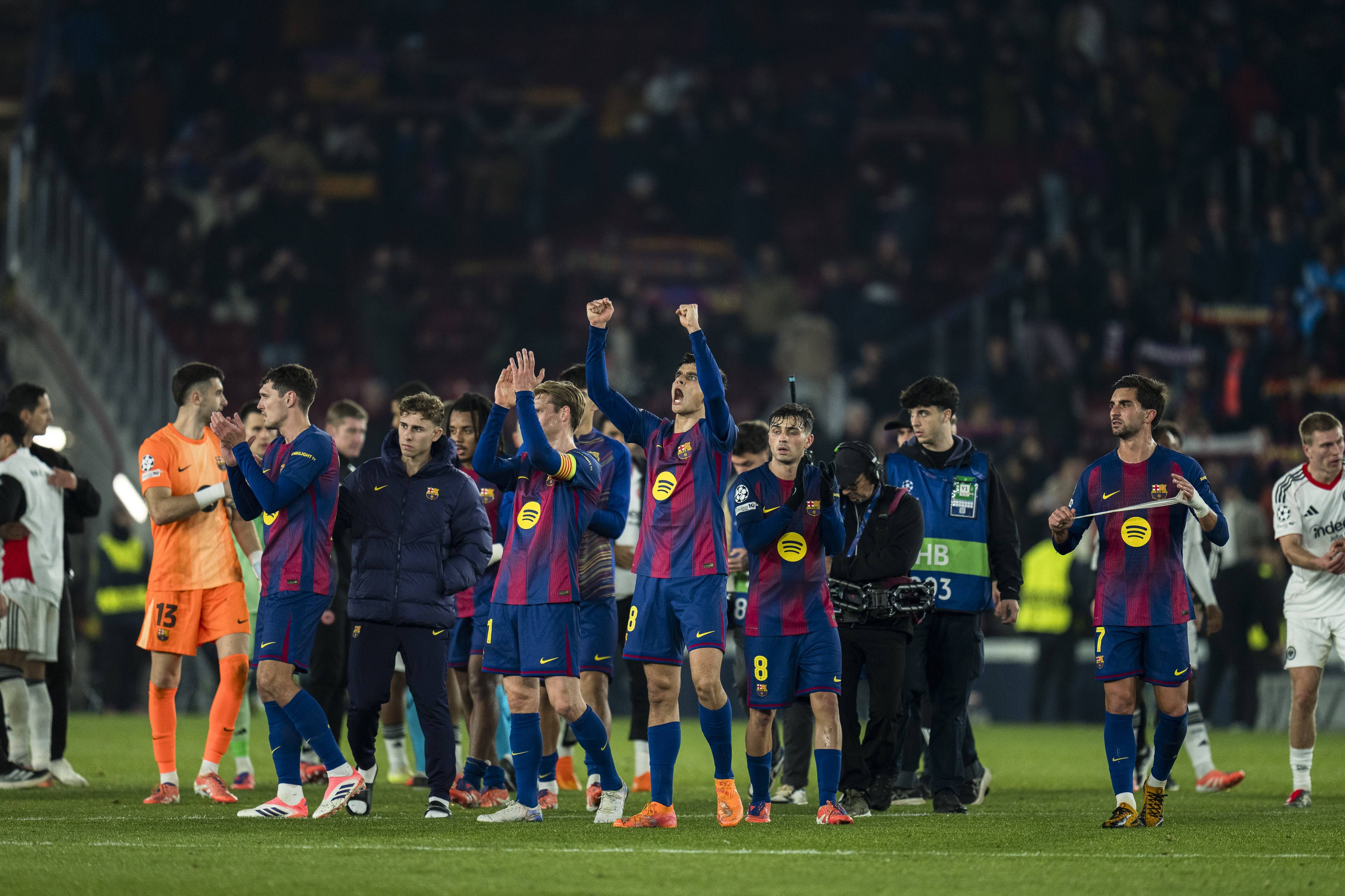 (体育)足球——歐(ōu)冠:巴塞羅(luó)那胜法兰克福