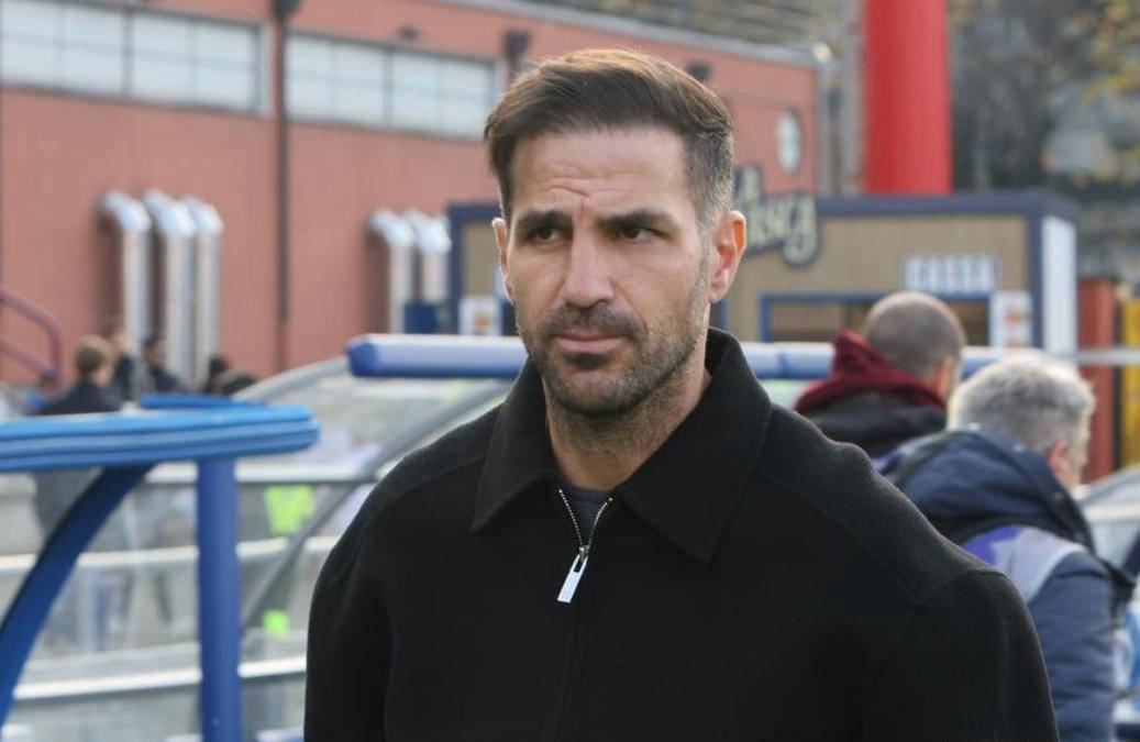 莫拉塔射门不(bù)准,法佈(bù)雷加斯(sī)带队连续10场不(bù)敗(bài),冲击欧冠资格