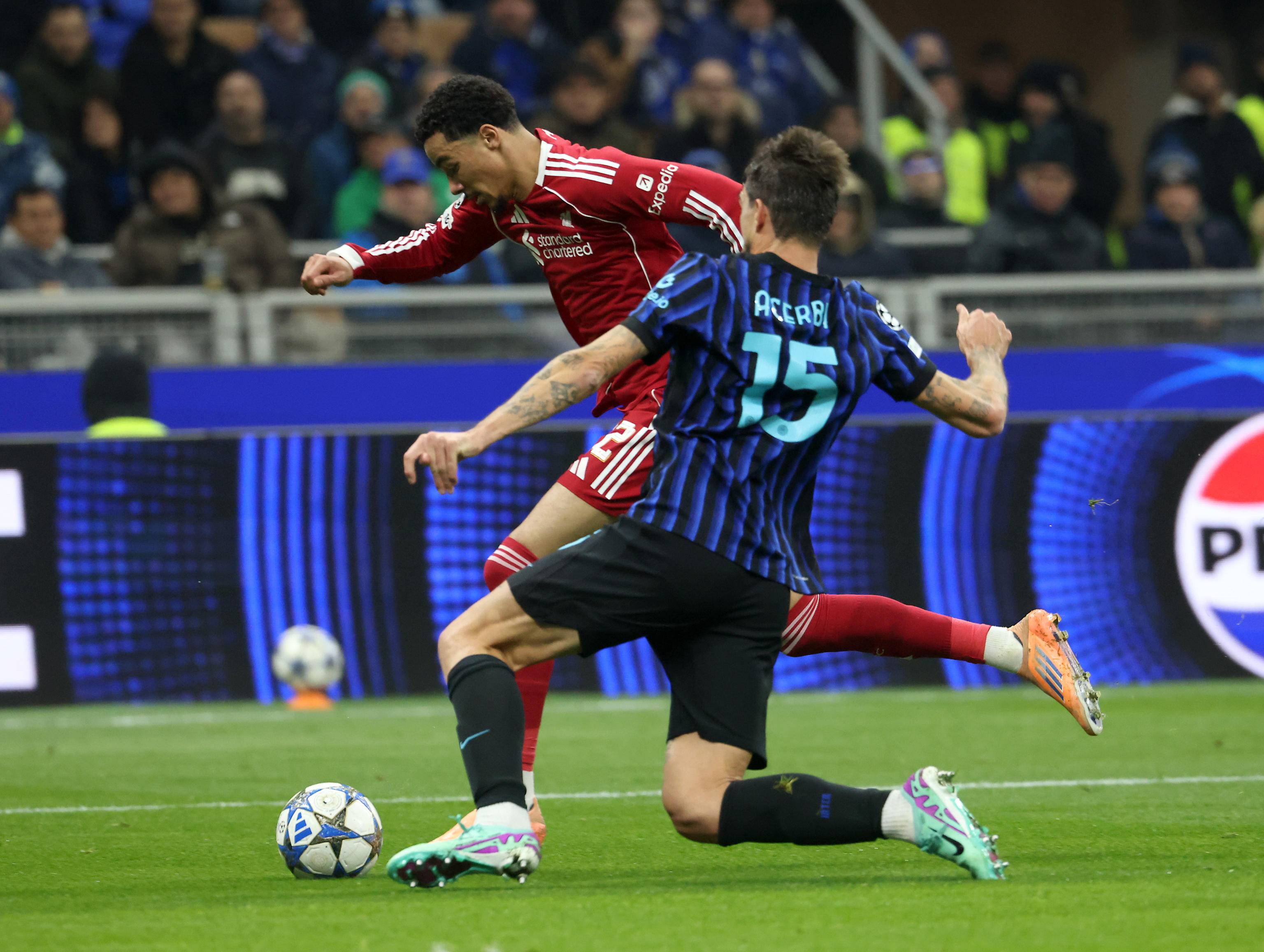 （外代二线）足球(qiú)——欧冠(guān)联赛：利物浦胜国米