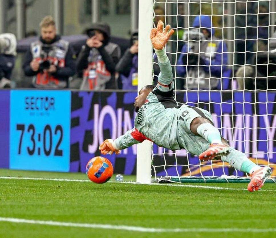 迈尼昂重回巅峰，守門(mén)员教练功(gōng)不可没，富拉尼出尔反尔致(zhì)续约停摆