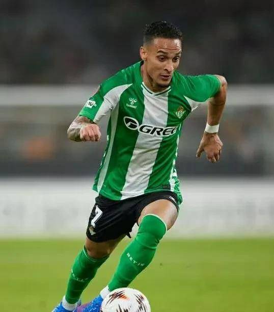 2-1！波(bō)尔圖(tú)绝杀恐让穆帅失望(wàng)！阿尔瓦雷(léi)斯助馬(mǎ)竞重返歐(ōu)冠区！