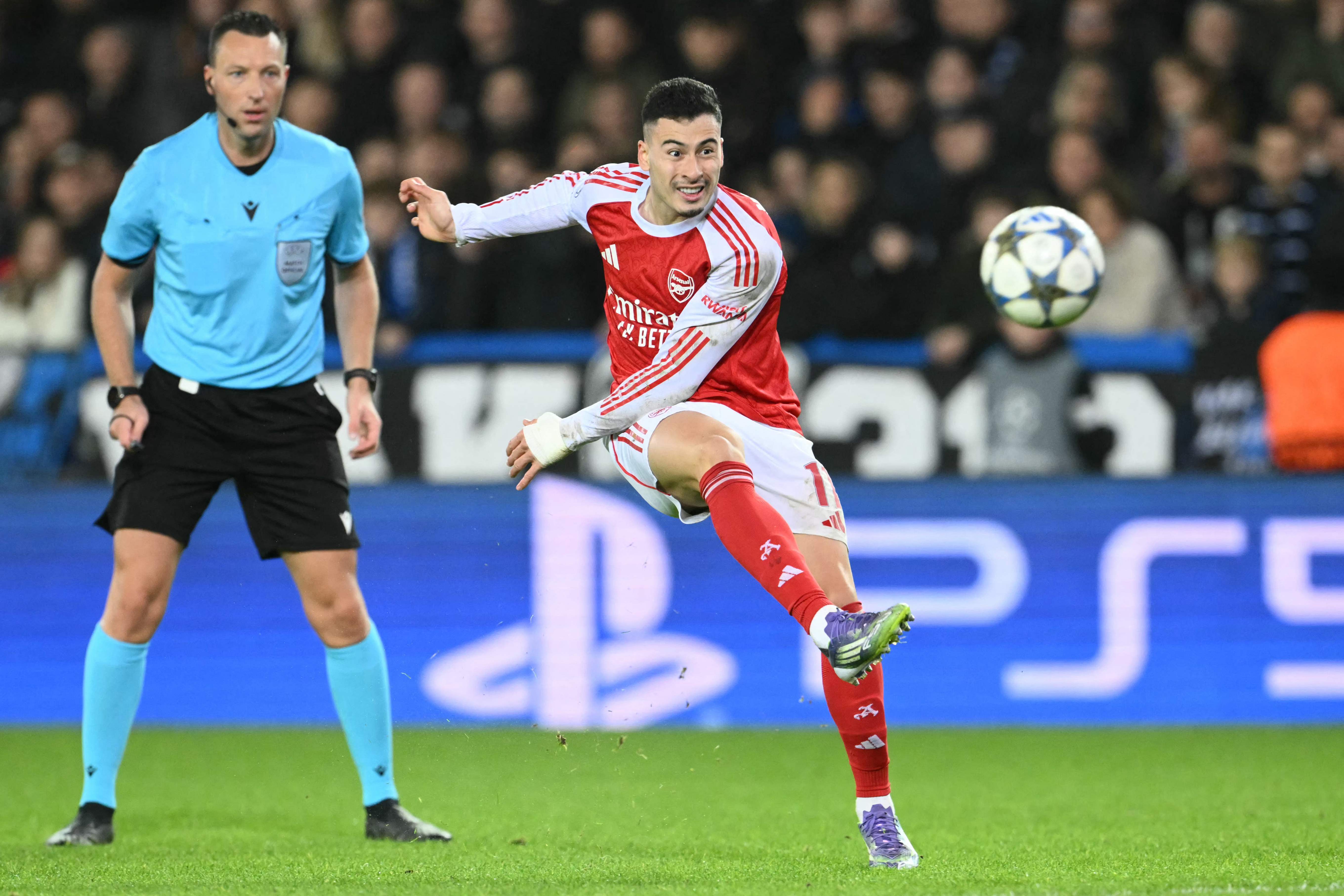 (外代二线)足球——欧冠聯(lián)赛:阿森纳胜布鲁日