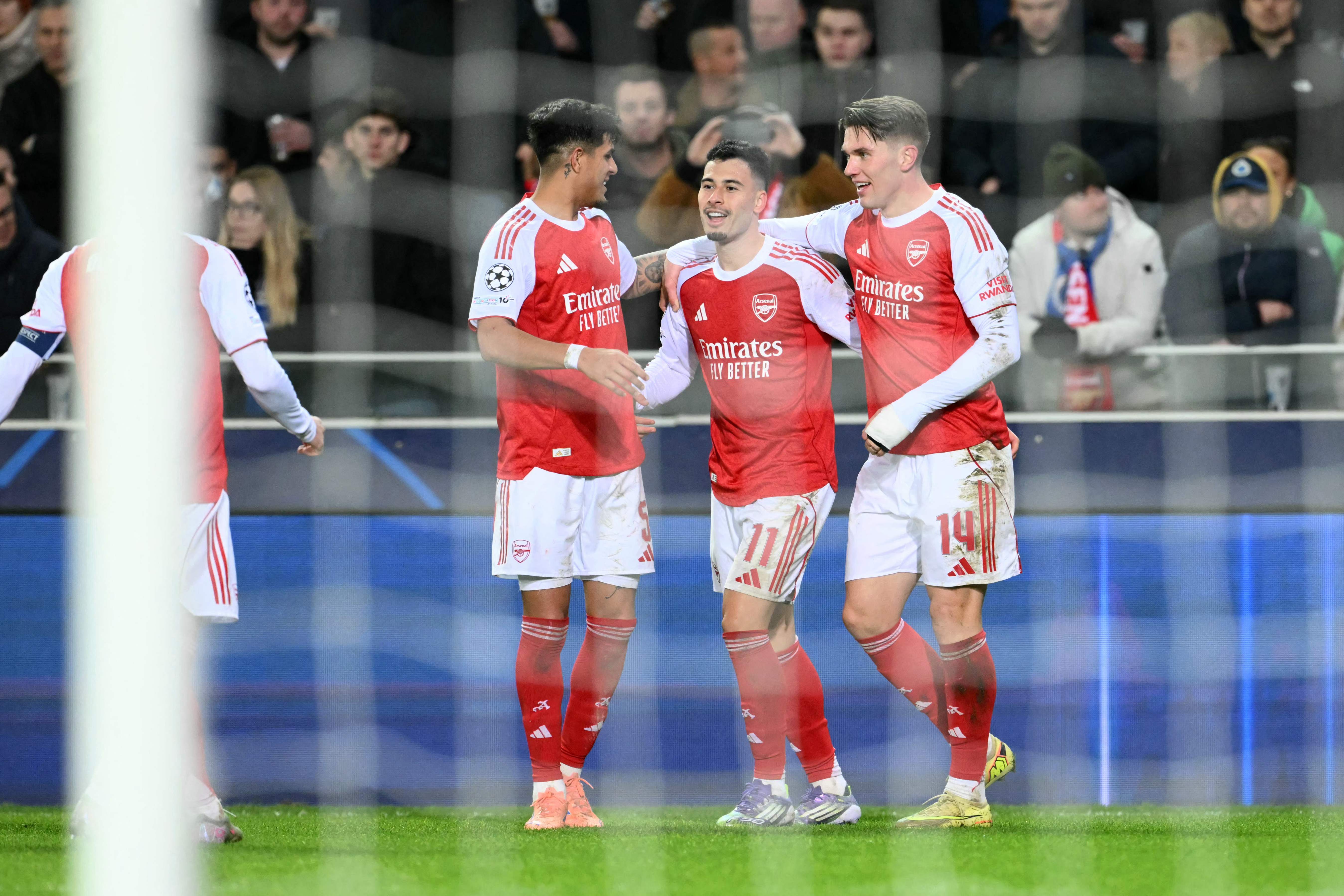 (外代二线)足球——欧冠聯(lián)赛:阿森纳胜布鲁日