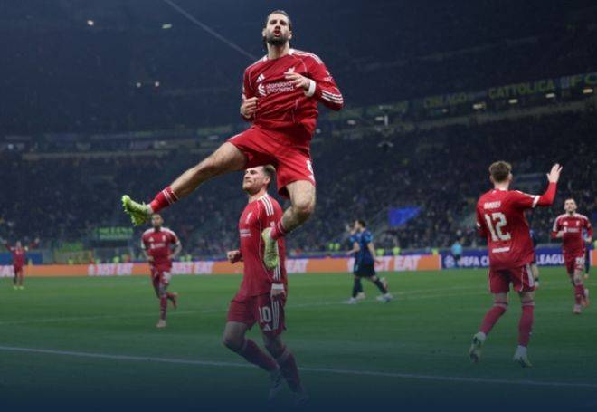 争议判罚让齐沃沉默!利物(wù)浦绝杀點(diǎn)球(qiú)遭(zāo)炮轰,歐(ōu)冠出(chū)线形势大乱