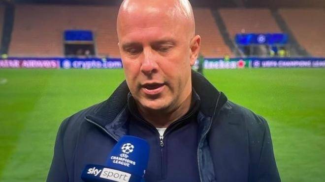 争议判罚让齐沃沉默!利物(wù)浦绝杀點(diǎn)球(qiú)遭(zāo)炮轰,歐(ōu)冠出(chū)线形势大乱