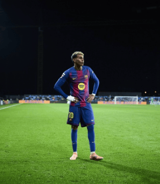 欧冠黃(huáng)牌逼近(jìn),巴萨多(duō)将面临停赛风险