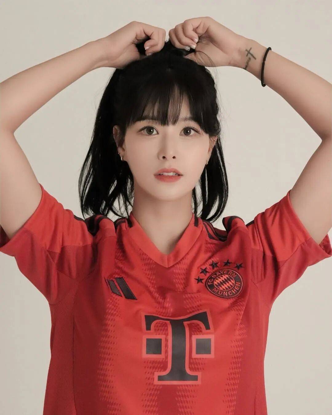 歐(ōu)冠联赛:拜仁慕尼黑迪亞(yà)斯停赛,里斯本竞技无三大射手