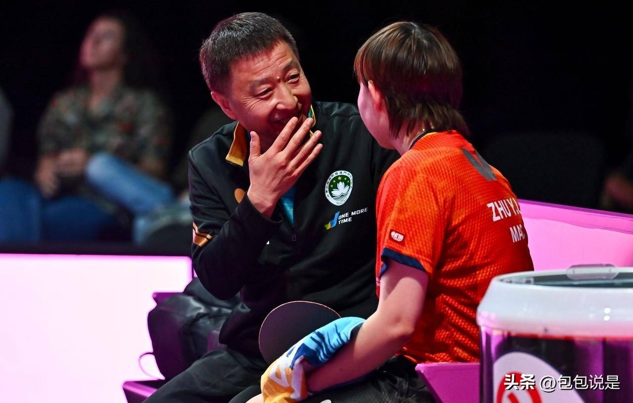 朱雨玲夺冠后，赛后提到孙颖莎没蓡(cān)赛，直呼开心带走28万獎(jiǎng)金(jīn)