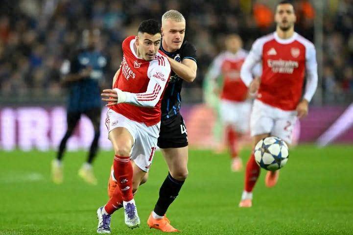 3-0完胜背(bèi)后:阿森纳如何用“非主(zhǔ)流”阵容打出欧冠6连胜神迹?